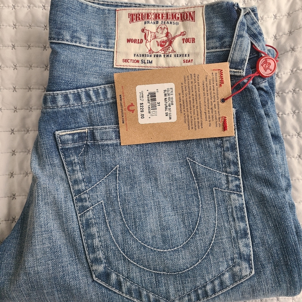 True Religion 31 x 30 Slim Light Blue Jeans